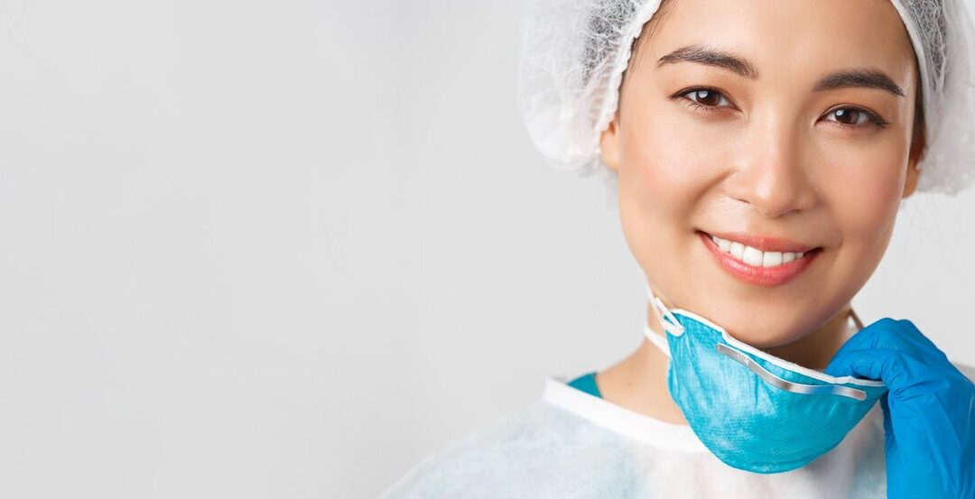 Signs You Could Benefit from a Cosmetic Dentist